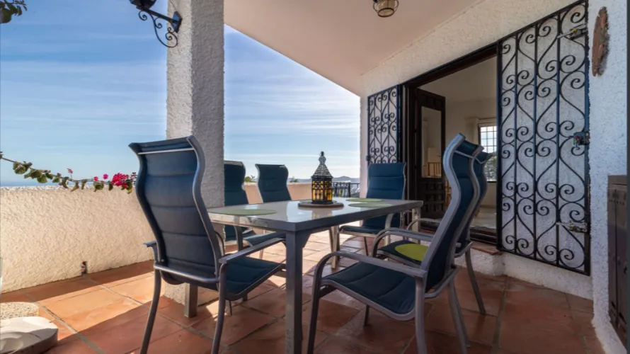 4 bedrooms villa for sale , Mijas Costa, Spain No. 997 № 9