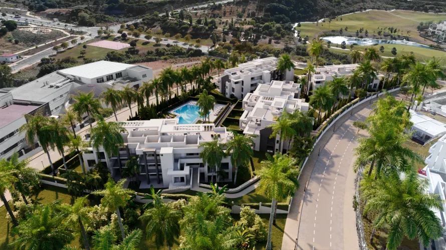 2 bedrooms apartment for sale , Estepona, Spain No. 562 № 18
