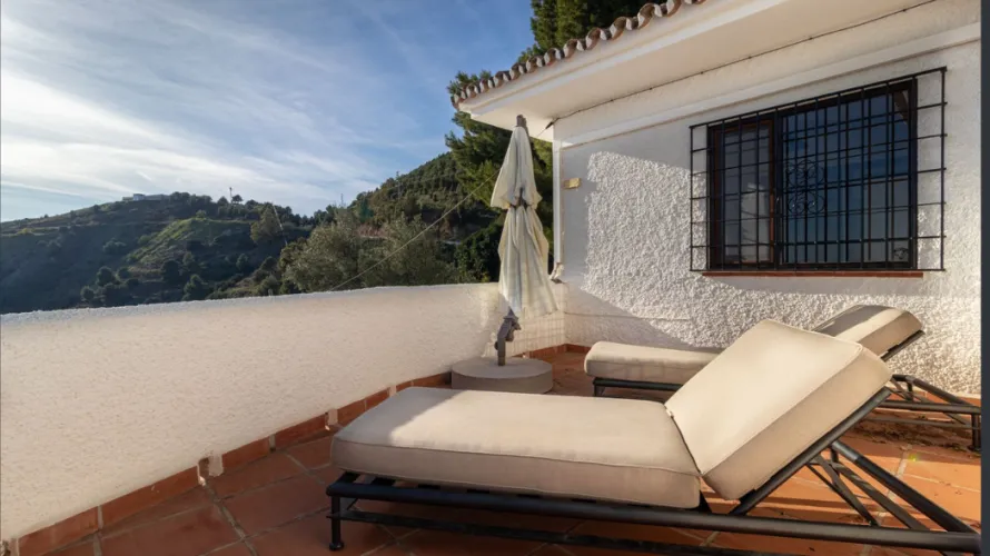 4 bedrooms villa for sale , Mijas Costa, Spain No. 997 № 10