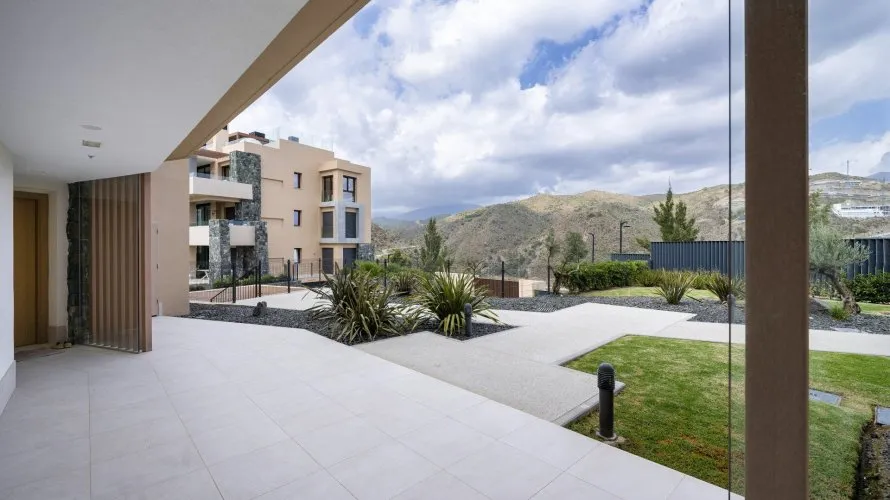 2 bedrooms apartment for sale , Benahavis, Spain No. 477 № 3