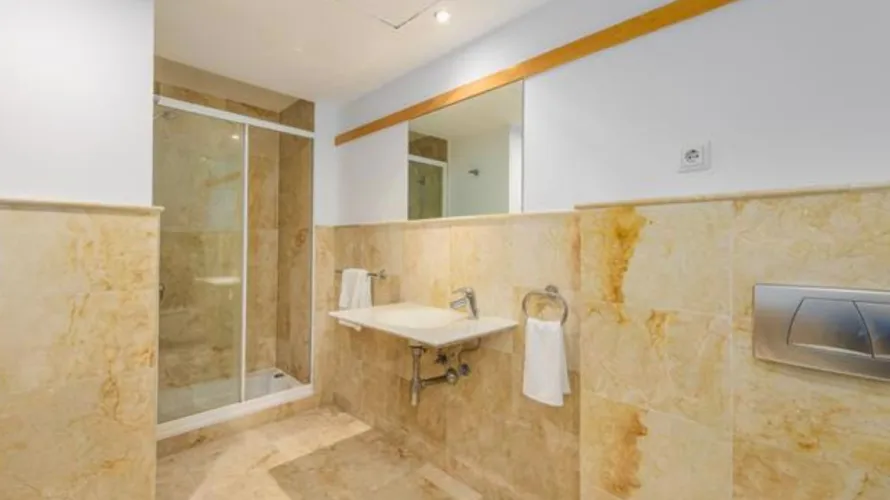3 bedrooms apartment for sale , Marbella, Spain No. 541 № 6