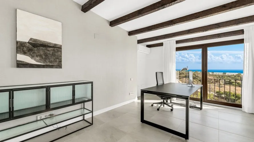 5 bedrooms villa for sale , Estepona, Spain No. 516 № 6