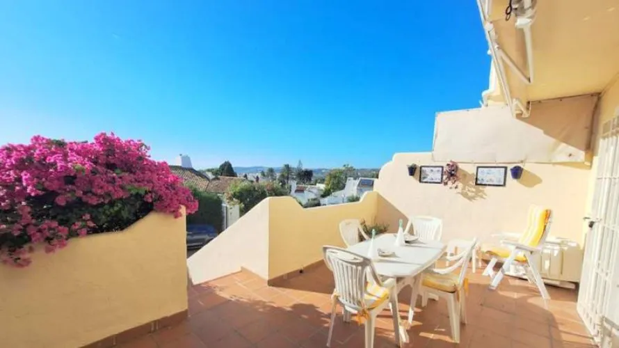2 bedrooms apartment for sale , Casares, Spain No. 681 № 6