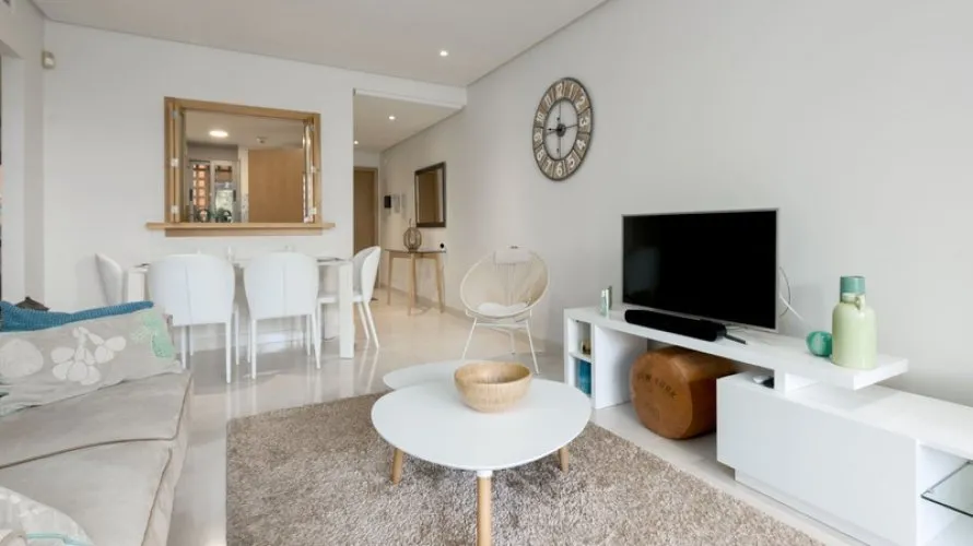 2 bedrooms apartment for sale , Estepona, Spain No. 468 № 3