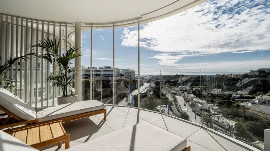 2 bedrooms apartment for sale , Nueva Andalucia, Spain No. 331
