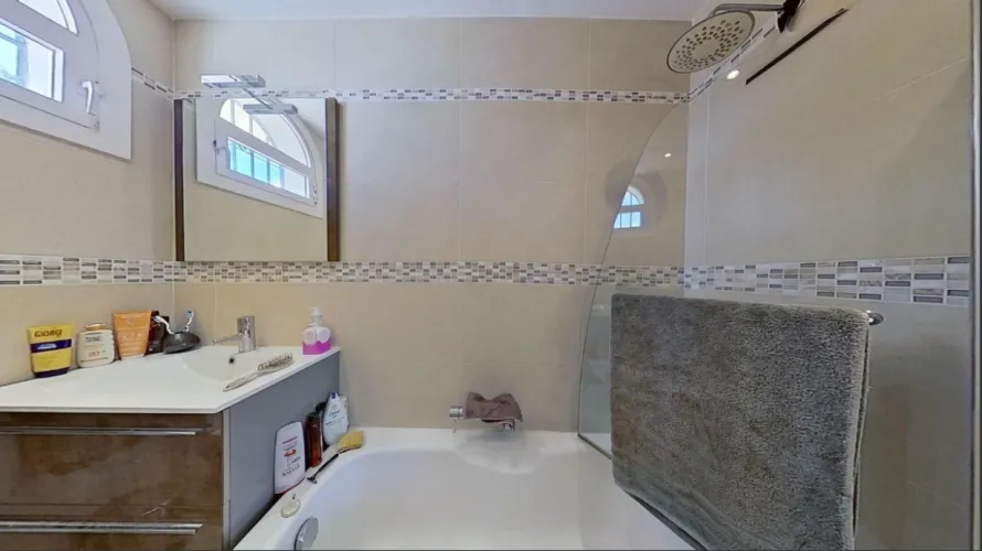 3 bedrooms villa for sale , Mijas Costa, Spain No. 991 № 4
