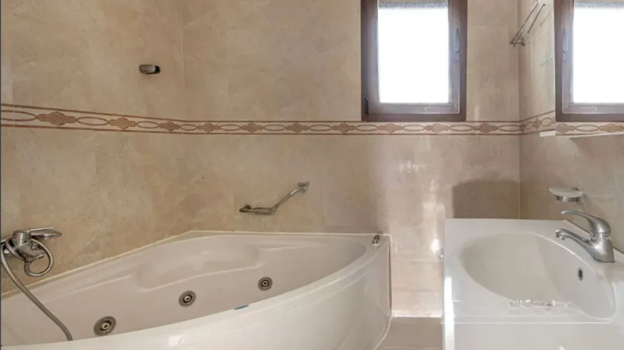 5 bedrooms villa for sale , Mijas, Spain No. 996 № 5
