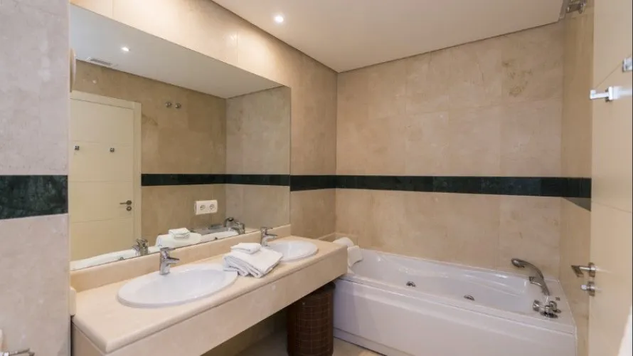 1 bedroom apartment for sale , Nueva Andalucia, Spain No. 857 № 9