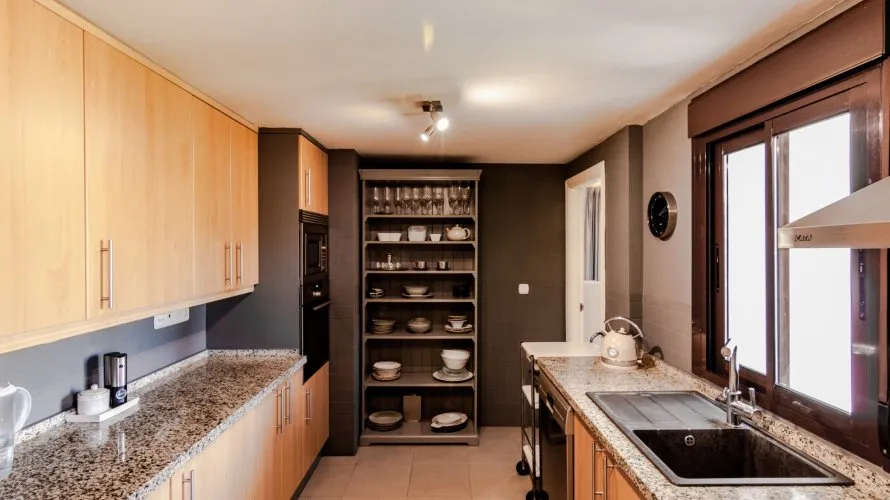 3 bedrooms apartment for sale , Marbella, Spain No. 301