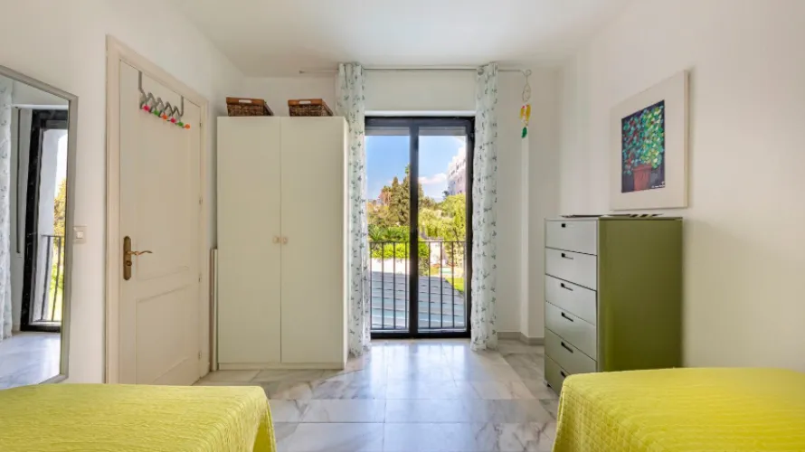 1 bedroom apartment for sale , Marbella, Spain No. 691 № 5