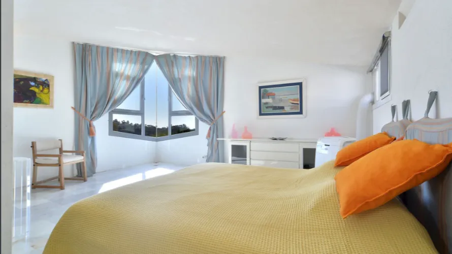6 bedrooms villa for sale , Marbella, Spain No. 1025 № 24