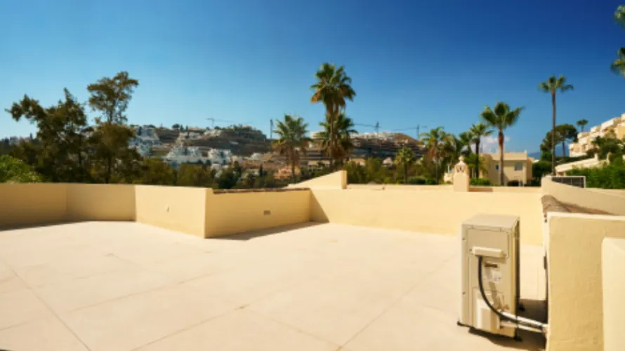 3 bedrooms townhouse for sale , Benahavis, Spain No. 641 № 19