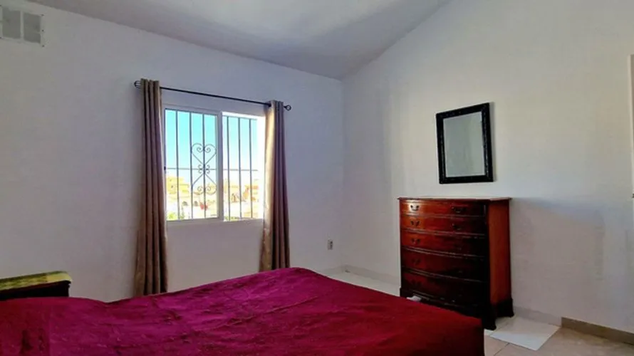 4 bedrooms villa for sale , Fuengirola, Spain No. 566 № 16