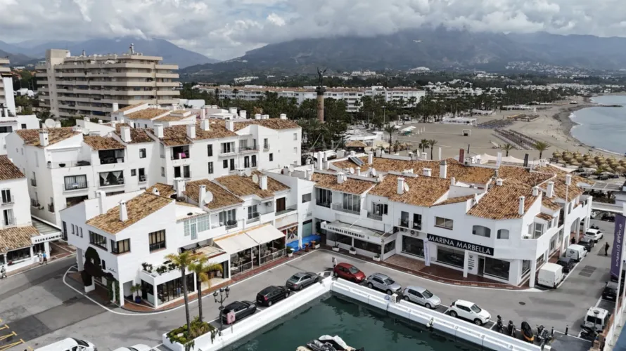 1 bedroom apartment for sale , Marbella, Spain No. 1031 № 1