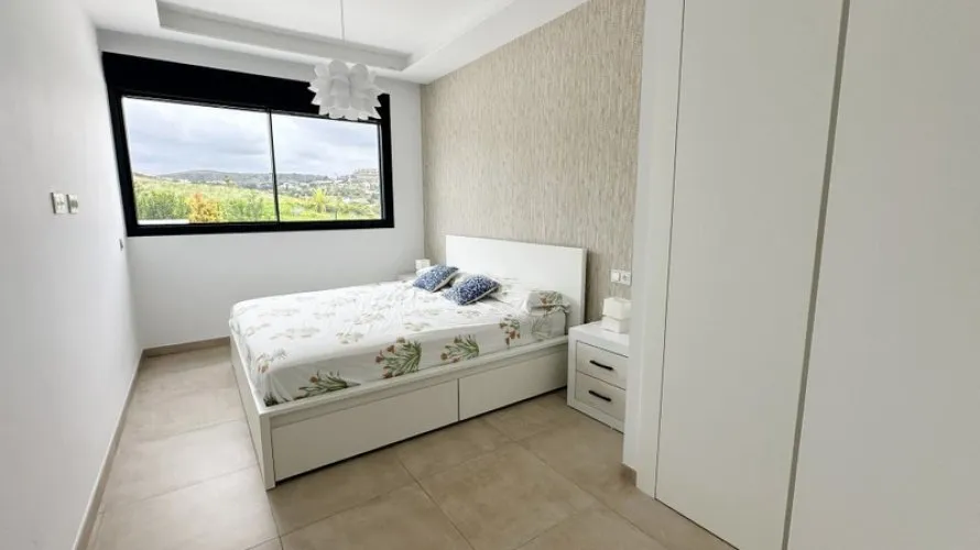 3 bedrooms apartment for sale , Estepona, Spain No. 941 № 15