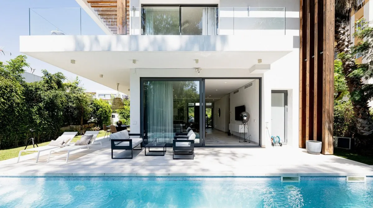 4 bedrooms villa for sale , Marbella, Spain No. 339