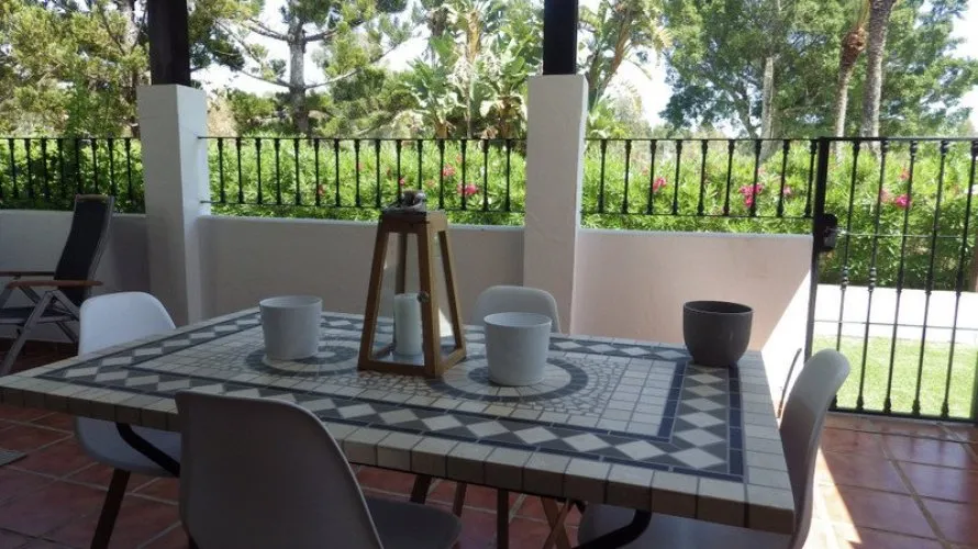 5 bedrooms townhouse for sale , Nueva Andalucia, Spain No. 412 № 6