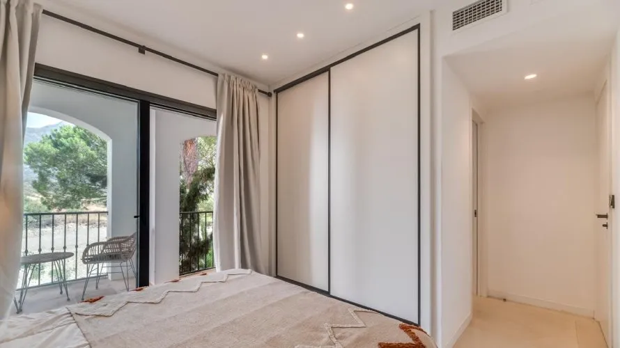4 bedrooms duplex for sale , Marbella, Spain No. 594 № 18
