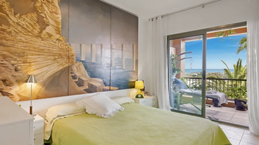 2 bedrooms apartment for sale , Estepona, Spain No. 706 № 21