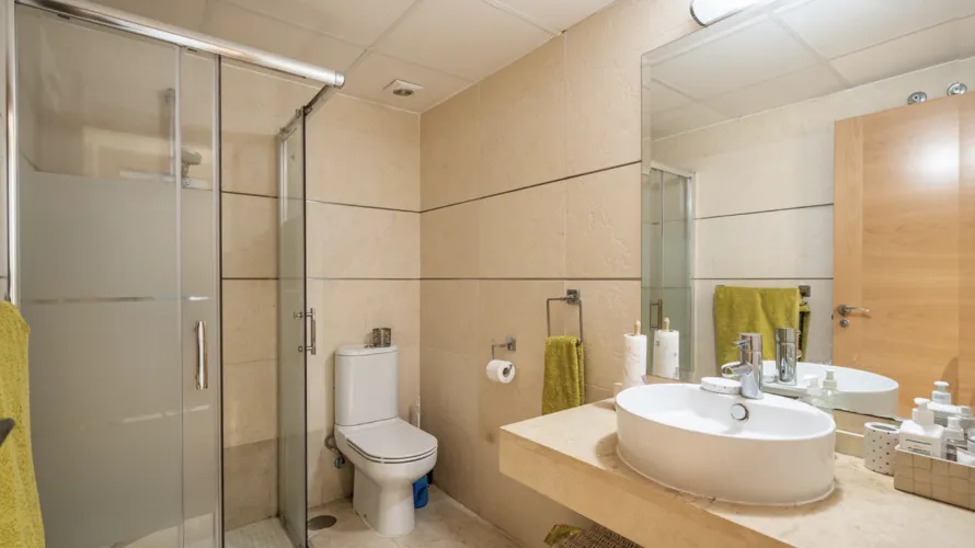 2 bedrooms apartment for sale , Estepona, Spain No. 1052 № 16