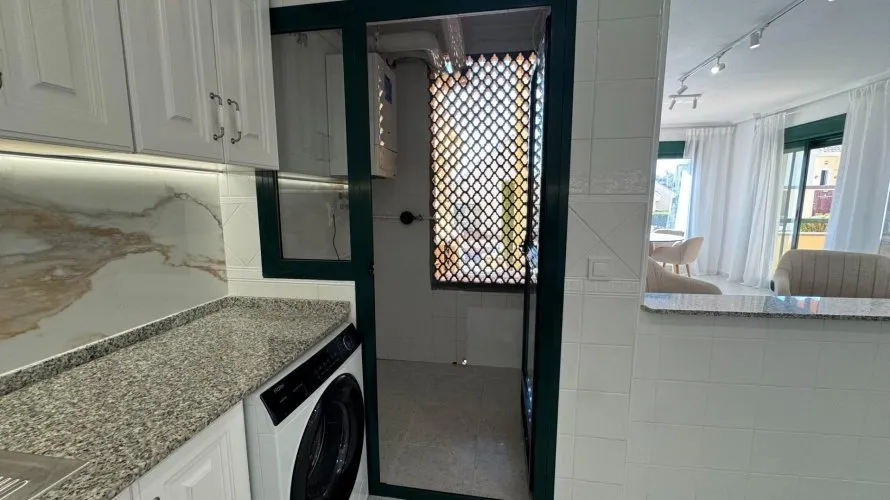 2 bedrooms apartment for sale, Alicante, Spain No. 2347 № 12