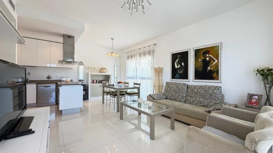 4 bedrooms villa for sale , Ciudad Quesada, Spain No. 2377 № 25