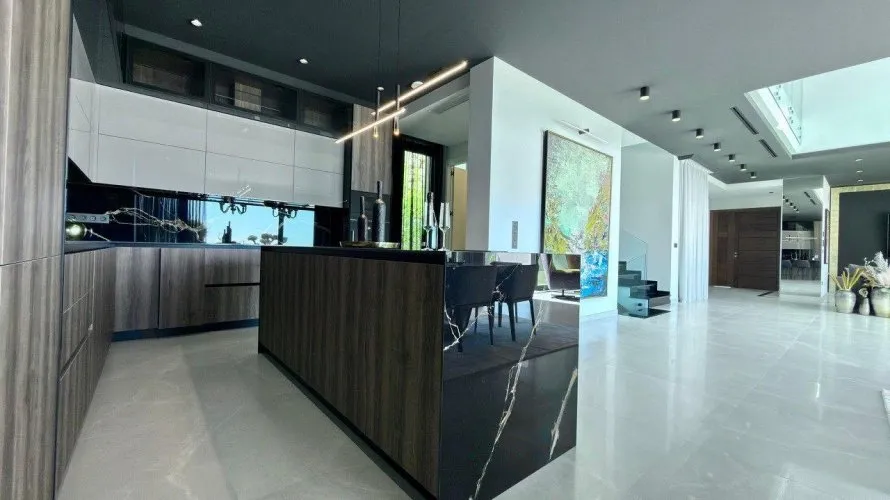 890m² villa for sale, Benidorm, Spain No. 2163 № 10