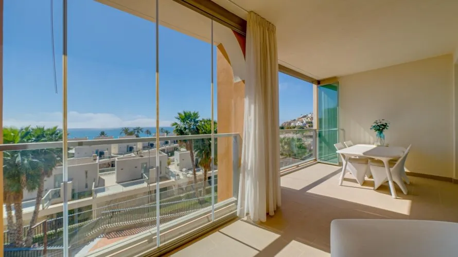 2 bedrooms apartment for sale, Villajoyosa, Spain No. 1757 № 1