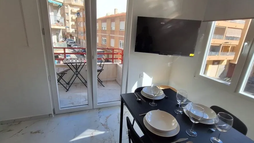 1 bedroom apartment for sale, Torrevieja, Spain No. 2321 № 1