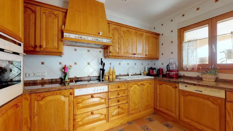 7 bedrooms villa for sale, Maryvilla, Spain No. 1741 № 8