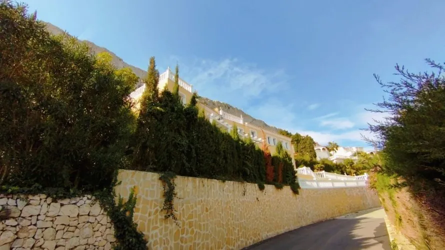 8 bedrooms villa for sale, Maryvilla, Spain No. 1753 № 8