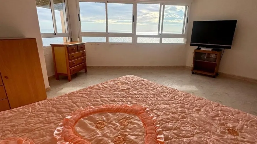 4 bedrooms apartment for sale, Torrevieja, Spain No. 2256 № 18