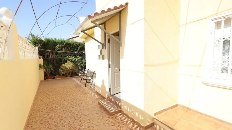 4 bedrooms apartment for sale, Playa Flamenca II, Spain No. 1982 № 20