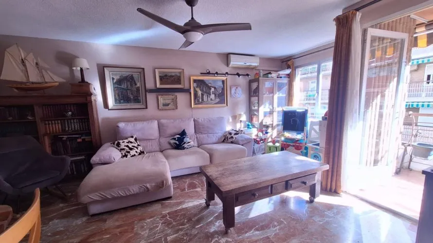 3 bedrooms apartment for sale, Alicante, Spain No. 1525 № 5