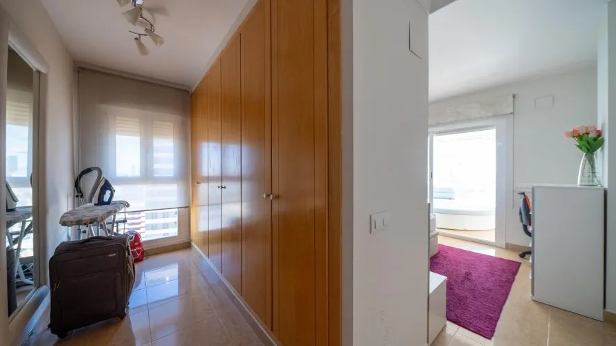 4 bedrooms apartment for sale, Calpe, Spain No. 2210 № 23