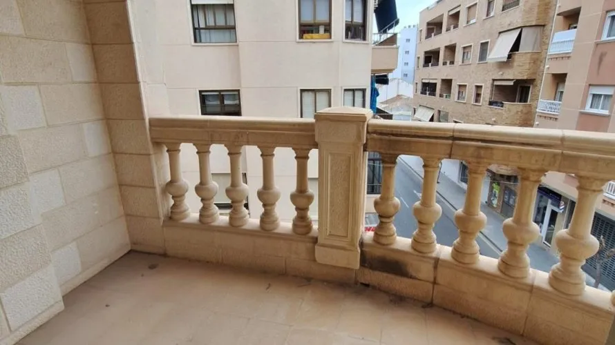 3 bedrooms apartment for sale, Torrevieja, Spain No. 2539 № 22