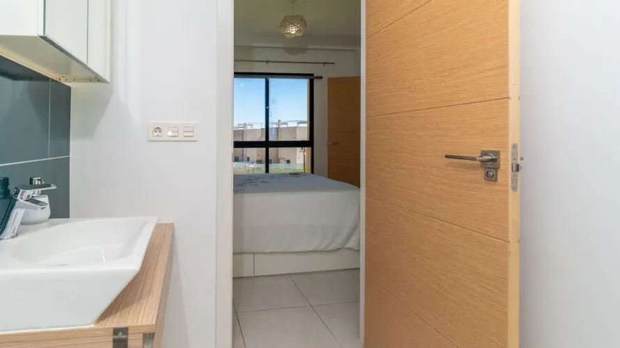 71m² apartment for sale, La Zenia, Spain No. 2387 № 6