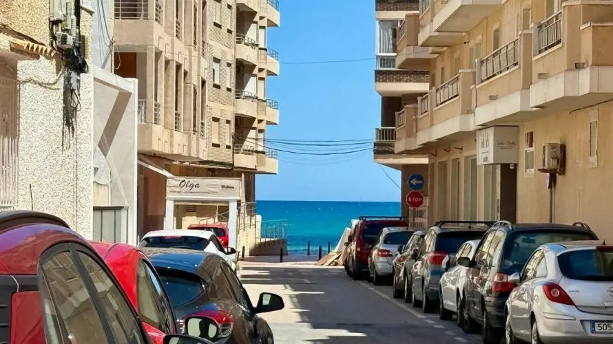 3 bedrooms apartment for sale, La Mata, Spain No. 2460 № 28