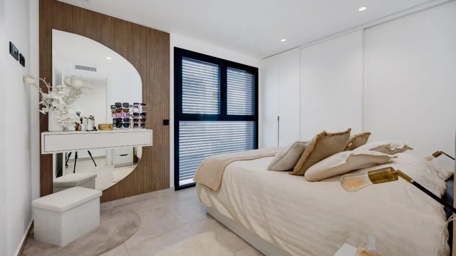 3 bedrooms apartment for sale, Torrevieja, Spain No. 2695 № 16