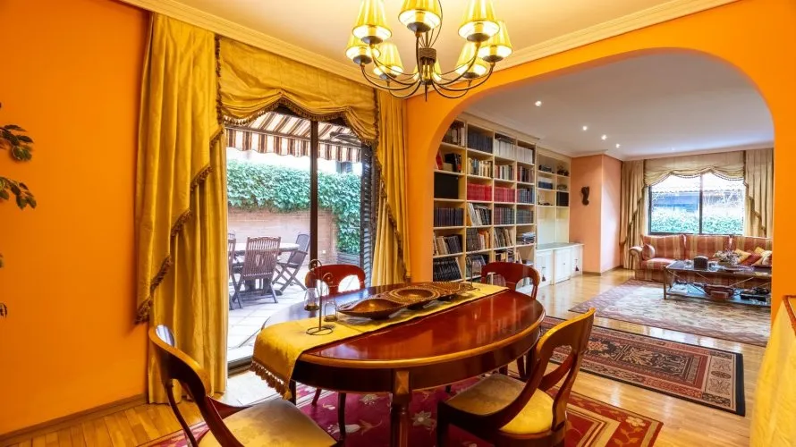 6 bedrooms house for sale, Madrid, Spain No. 2599 № 18