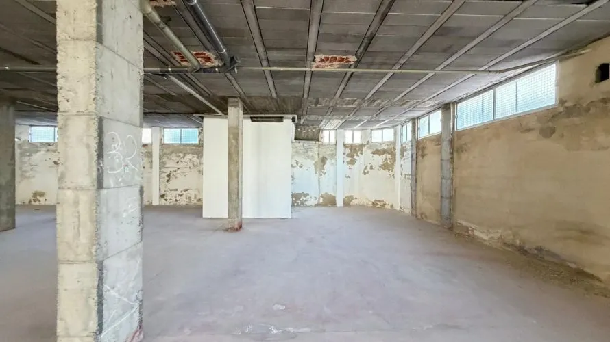 2800m² commercial property for sale, Torrevieja, Spain No. 2675