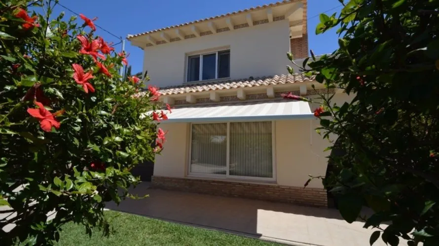 276m² villa for sale, Cabo Roig, Spain No. 1591 № 3