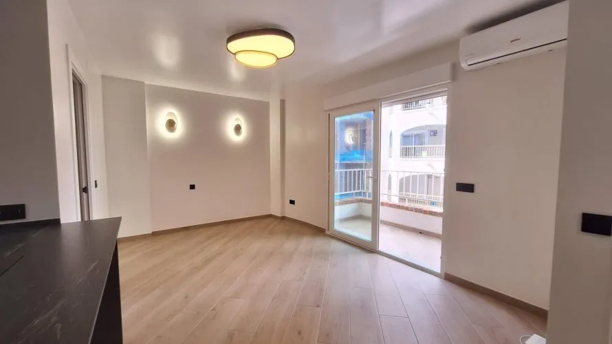 1 bedroom apartment for sale, Torrevieja, Spain No. 2299 № 3
