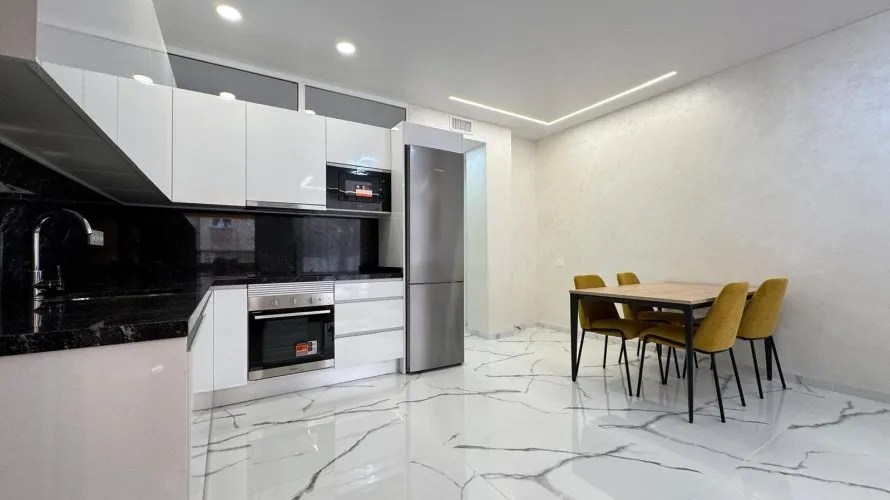 2 bedrooms apartment for sale, Torrevieja, Spain No. 2690 № 3