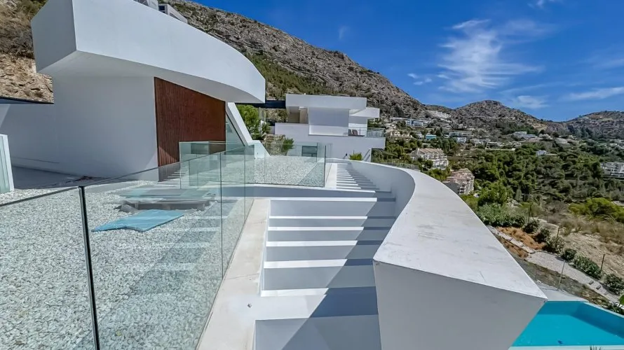 4 bedrooms villa for sale , Zona Altea Hills, Spain No. 2208
