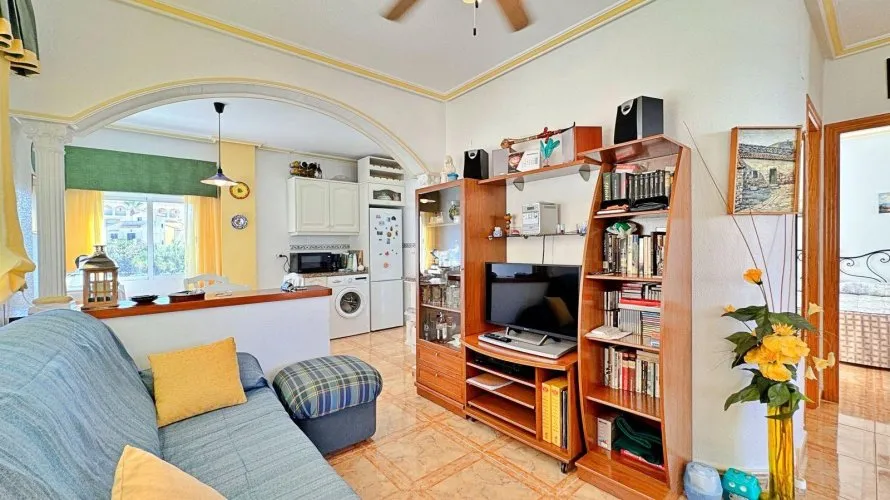 2 bedrooms bungalow for sale, La Zenia, Spain No. 2168 № 12