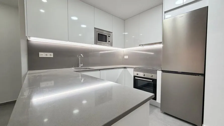 3 bedrooms apartment for sale, Torrevieja, Spain No. 1558 № 16