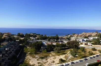 4 bedrooms apartment for sale, Cabo De Las Huertas, Spain No. 2547