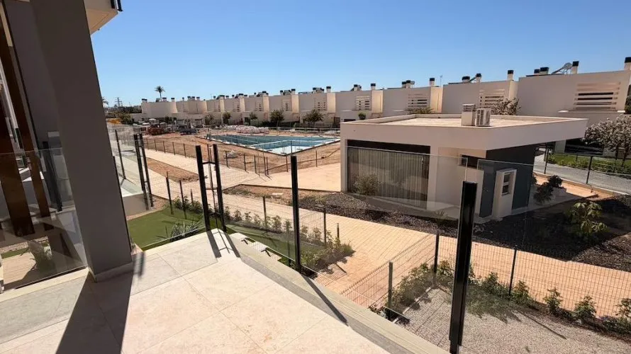 2 bedrooms apartment for sale, Los Alcazares, Spain No. 2647 № 4