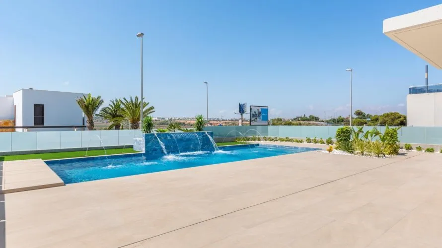 3 bedrooms villa for sale, Campoamor, Spain No. 1965 № 6